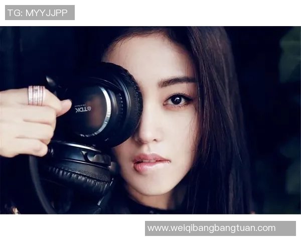 足球明星发夹背后的时尚秘密与运动魅力解析