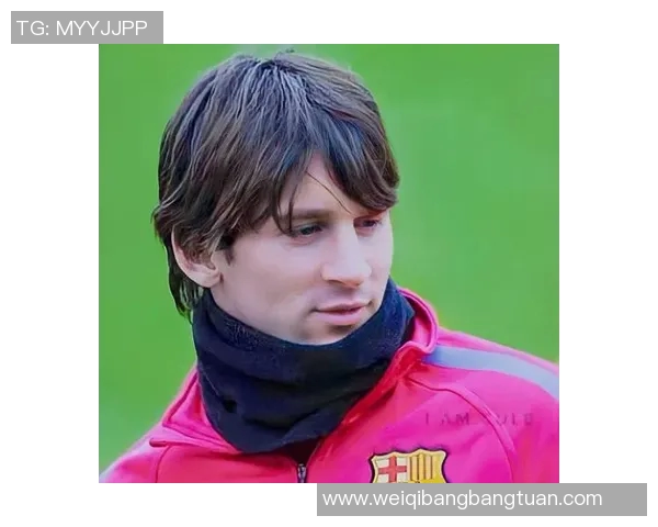 足球明星背后的残酷真相揭示了光鲜外表下的艰辛与挑战