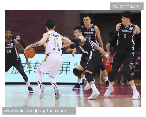 刘铮的奋斗历程与篮球梦想如何在赛场上交织成辉煌人生